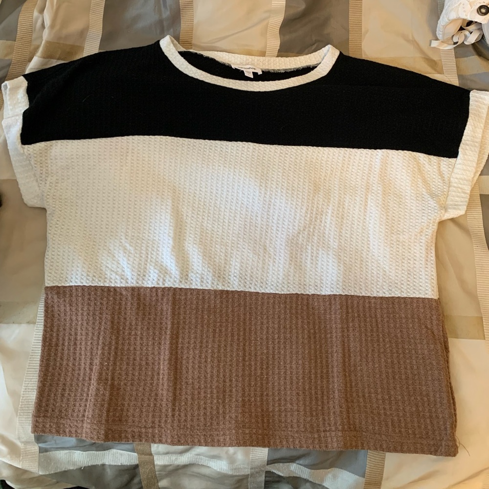 Cropped tee